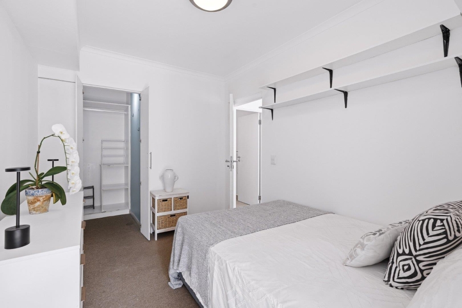 To Let 2 Bedroom Property for Rent in Gardens Western Cape